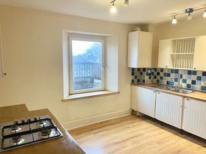 Photo 9- click for photo gallery